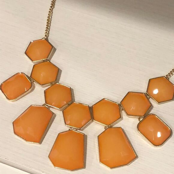 Orange statement necklace - Picture 3 of 5